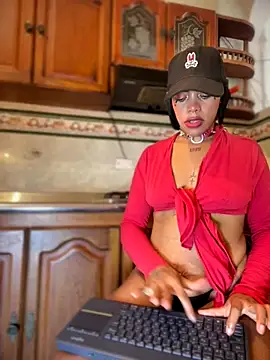 NovaFoxx online show from 11/09/25, 02:04