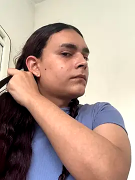 La-Gatiita-trans online show from 12/05/25, 04:25