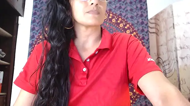 Lucyy Naugthy online show from 02/10/26, 01:10