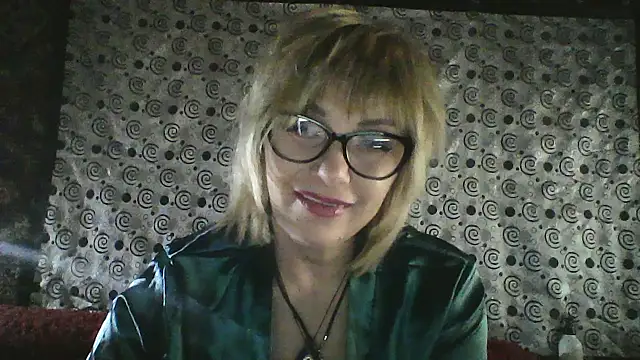 Lia Ray online show from 03/04/26, 09:10