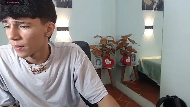 AmethystShadow17 online show from 11/08/25, 05:12