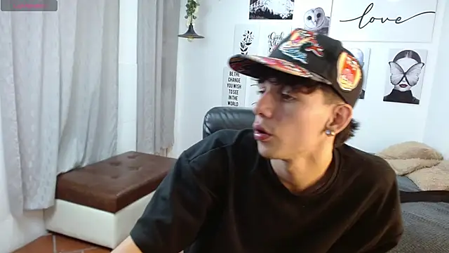 AmethystShadow17 online show from 11/09/25, 04:05