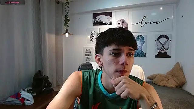 AmethystShadow17 online show from 12/04/25, 05:10