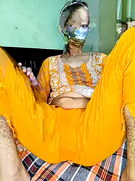 Snapshot of Night_Queen3 chatting on 11/12/25, 02:50 Night Queen3 online show from 11/12/25, 02:50