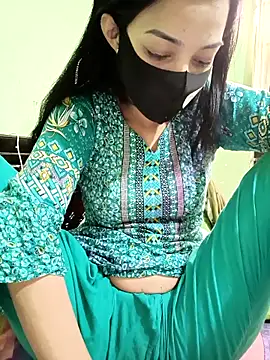 Snapshot of Night_Queen3 chatting on 12/02/25, 09:25 Night Queen3 online show from 12/02/25, 09:25