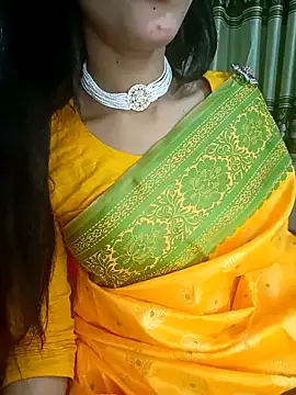 Snapshot of Night_Queen3 chatting on 12/04/25, 06:38 Night Queen3 online show from 12/04/25, 06:38