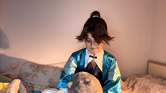 Snapshot of AnnamariaVieu chatting on 10/15/25, 03:56 AnnamariaVieu online show from 10/15/25, 03:56