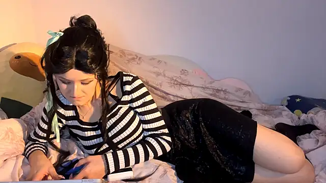 Snapshot of AnnamariaVieu chatting on 10/20/25, 07:25 AnnamariaVieu online show from 10/20/25, 07:25