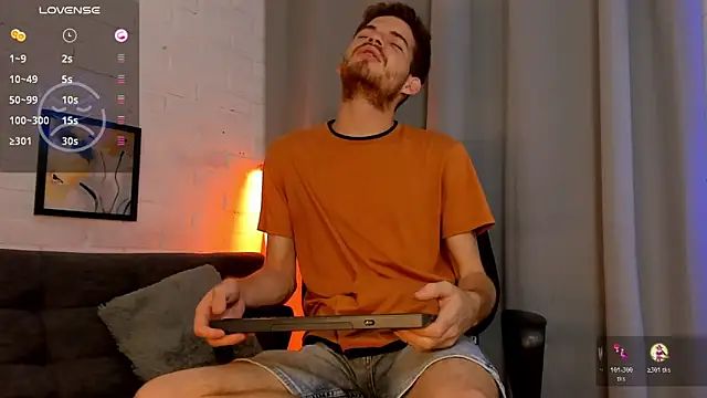 MATEO HUNTER online show from 10/31/25, 05:08