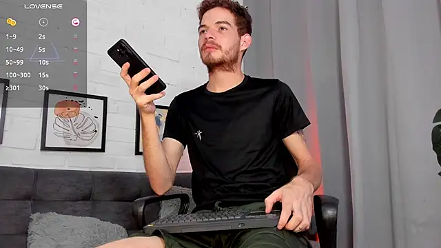 MATEO HUNTER online show from 11/04/25, 03:38