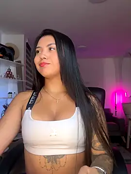 Snapshot of shanabellucy chatting on 12/13/25, 09:31 shanabellucy online show from 12/13/25, 09:31