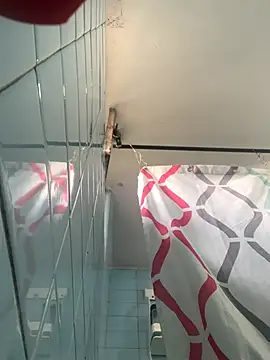 Zoe fire online show from 11/11/25, 12:16