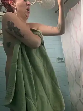 Zoe fire online show from 11/15/25, 12:02