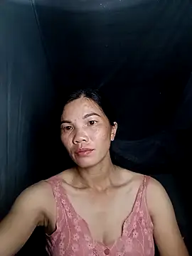 Snapshot of Style-lee chatting on 10/15/25, 03:01 Style-lee online show from 10/15/25, 03:01