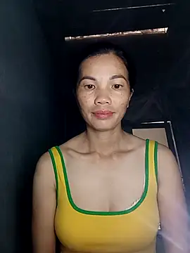 Snapshot of Style-lee chatting on 10/24/25, 01:57 Style-lee online show from 10/24/25, 01:57