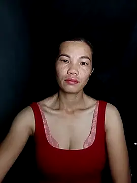 Snapshot of Style-lee chatting on 10/26/25, 09:42 Style-lee online show from 10/26/25, 09:42