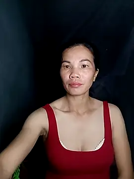 Snapshot of Style-lee chatting on 10/28/25, 02:09 Style-lee online show from 10/28/25, 02:09