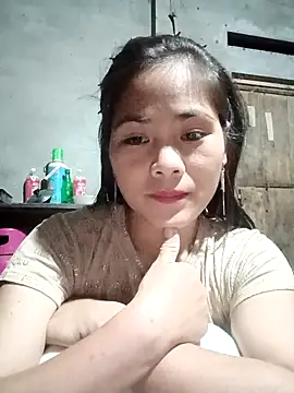 Snapshot of Lyssa-a chatting on 10/15/25, 01:22 Lyssa-a online show from 10/15/25, 01:22