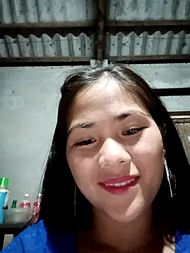 Snapshot of Lyssa-a chatting on 10/20/25, 02:28 Lyssa-a online show from 10/20/25, 02:28