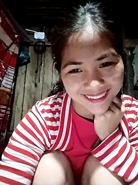 Snapshot of Lyssa-a chatting on 10/21/25, 04:51 Lyssa-a online show from 10/21/25, 04:51