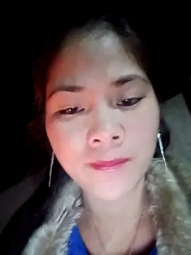 Snapshot of Lyssa-a chatting on 11/03/25, 10:32 Lyssa-a online show from 11/03/25, 10:32