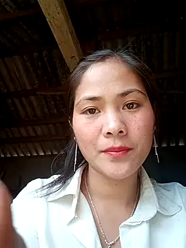 Snapshot of Lyssa-a chatting on 11/15/25, 01:36 Lyssa-a online show from 11/15/25, 01:36