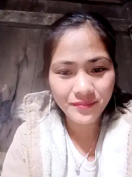 Snapshot of Lyssa-a chatting on 11/21/25, 04:38 Lyssa-a online show from 11/21/25, 04:38