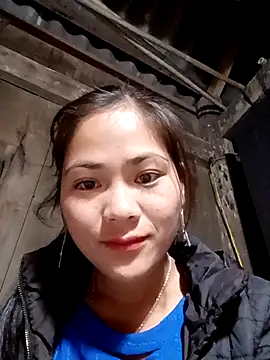 Snapshot of Lyssa-a chatting on 11/26/25, 10:00 Lyssa-a online show from 11/26/25, 10:00