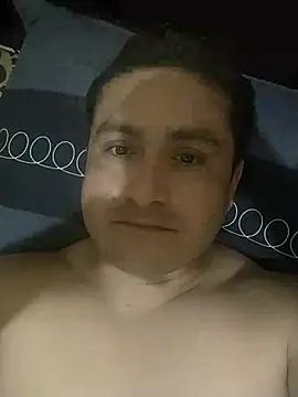 Snapshot of checheludo23 chatting on 10/16/25, 05:19 checheludo23 online show from 10/16/25, 05:19