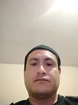 Snapshot of checheludo23 chatting on 02/04/26, 02:50 checheludo23 online show from 02/04/26, 02:50