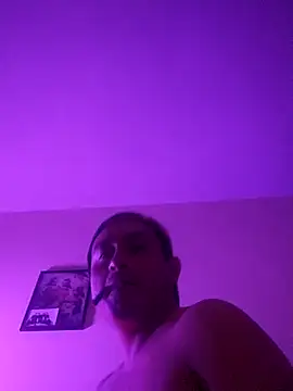 Snapshot of checheludo23 chatting on 02/07/26, 06:50 checheludo23 online show from 02/07/26, 06:50