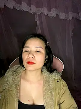 Listen-ly online show from 11/28/25, 02:53