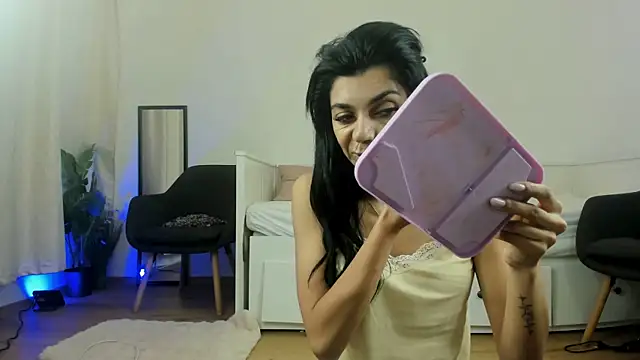 ReneeVoss online show from 02/19/26, 04:30