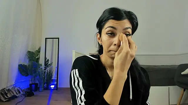 ReneeVoss online show from 03/16/26, 03:45