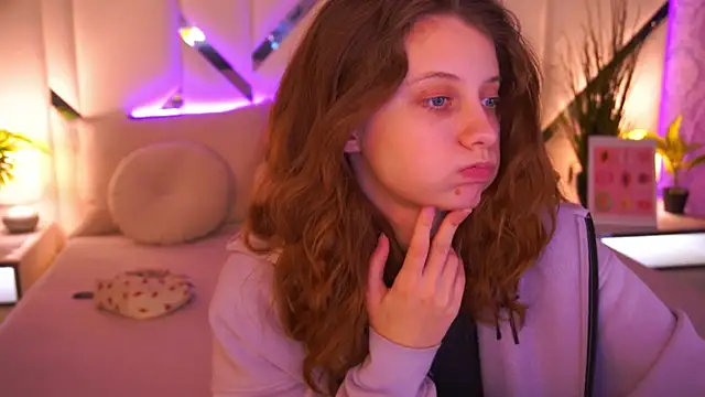 CuteeFoxy online show from 03/06/26, 01:29