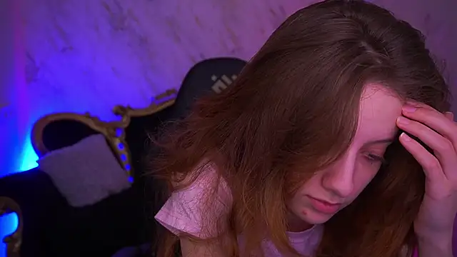 CuteeFoxy online show from 03/27/26, 01:44