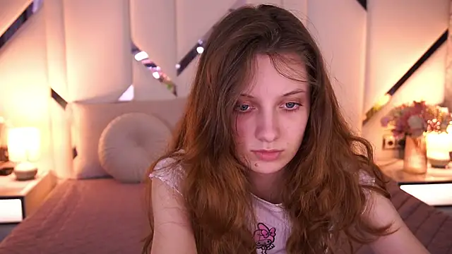 CuteeFoxy online show from 04/04/26, 01:52