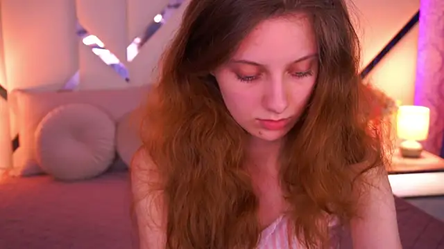 CuteeFoxy online show from 04/14/26, 01:28