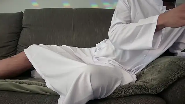 yournextguy online show from 04/01/26, 09:43