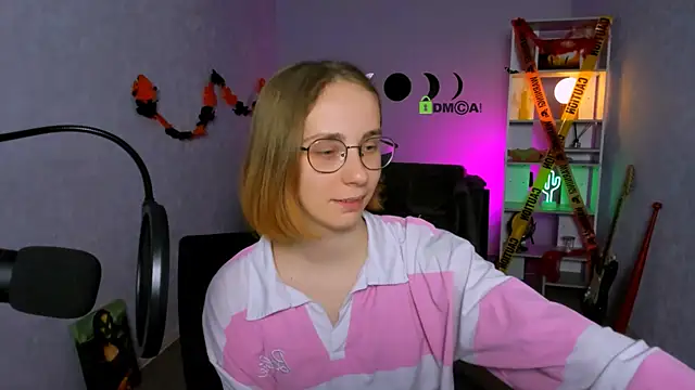 evalora vei online show from 10/27/25, 06:50