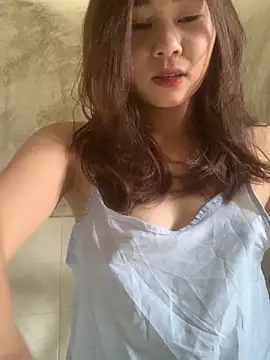 Yanmei 19 online show from 10/18/25, 05:43