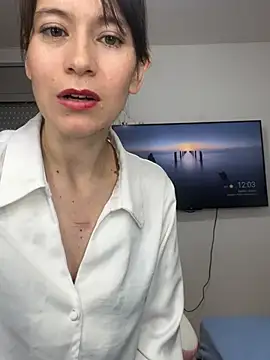 AlanaRius18 online show from 02/03/26, 11:04