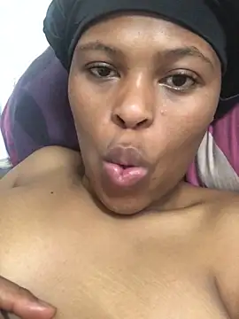 Bubbles156 online show from 02/18/26, 08:38