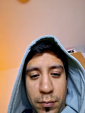 Snapshot of Faculeproso12 chatting on 12/16/25, 12:37 Faculeproso12 online show from 12/16/25, 12:37