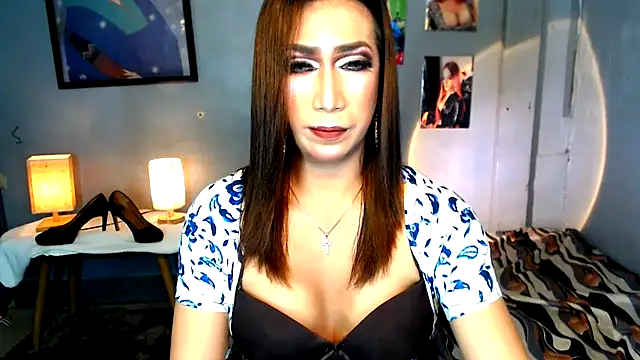 littleredbunny27 online show from 03/17/26, 09:01