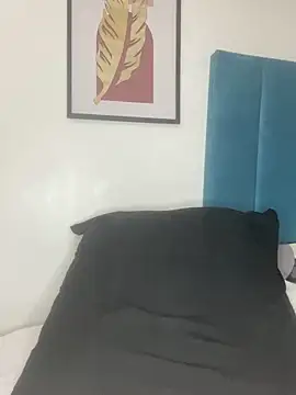 Snapshot of Babyface201 chatting on 11/24/25, 08:47 Babyface201 online show from 11/24/25, 08:47