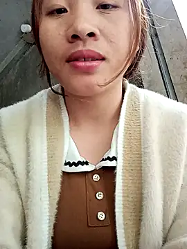 Snapshot of Mising5022 chatting on 11/06/25, 01:50 Mising5022 online show from 11/06/25, 01:50