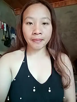 Snapshot of Mising5022 chatting on 11/15/25, 04:10 Mising5022 online show from 11/15/25, 04:10