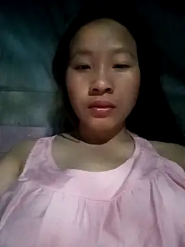 Snapshot of Mising5022 chatting on 12/03/25, 01:53 Mising5022 online show from 12/03/25, 01:53