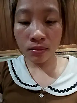 Snapshot of Mising5022 chatting on 12/20/25, 12:34 Mising5022 online show from 12/20/25, 12:34